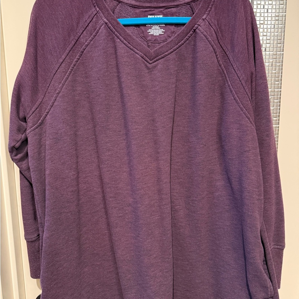 Duluth Trading Co Women's Purple Sweatshirt